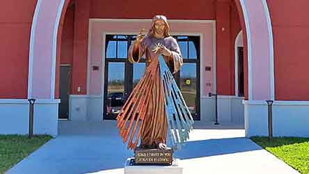 St. Faustina Catholic Church - Clermont, FL - Jesus statue